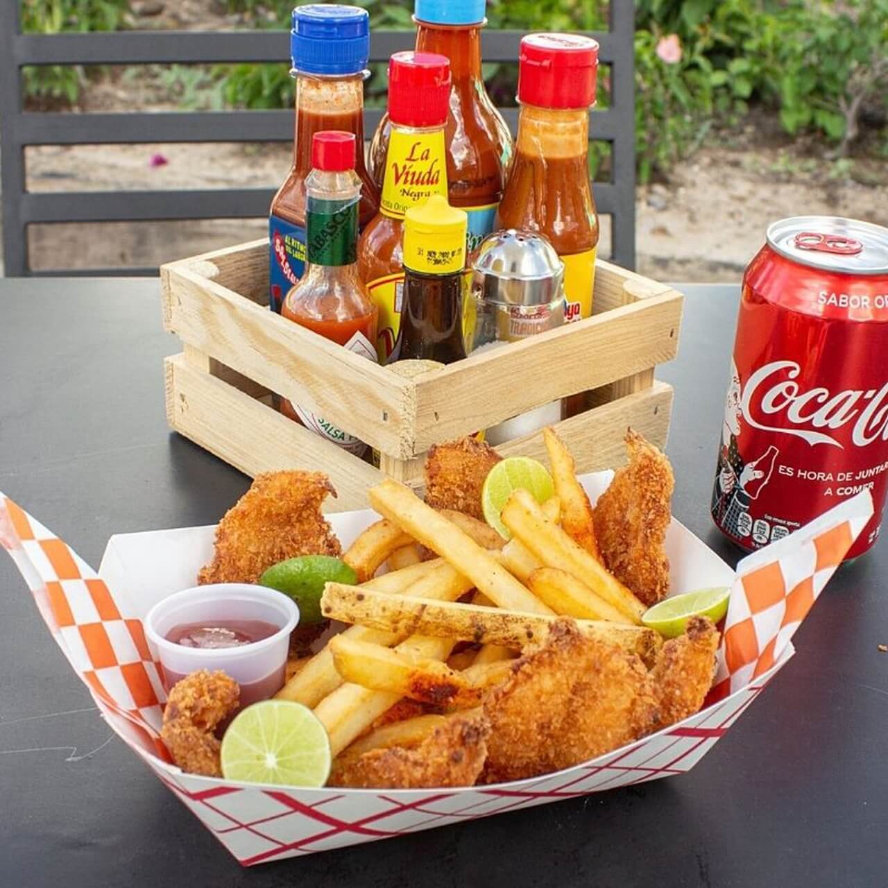 Sampler Botanero Borácay | Container Park 7b